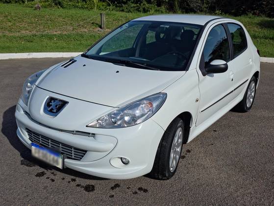 PEUGEOT 207 1.6 XS 16V FLEX 4P AUTOMÁTICO